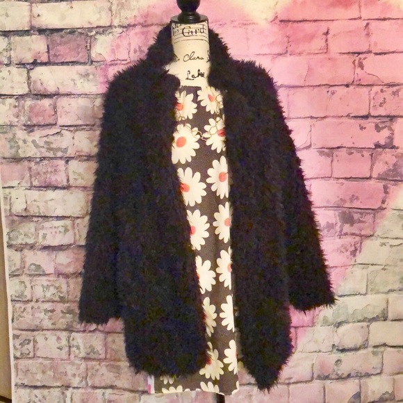 Jackets & Blazers - ⬇️ONE DAY SALE🎉🎉Faux Fur Coat Jacket Black